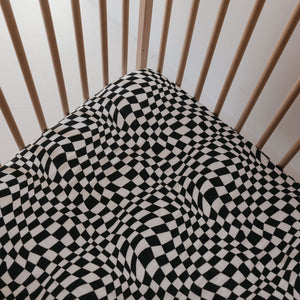Black & White Wavy Checkerboard Muslin Crib Sheet