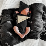 Black Finish Line Muslin Wrap
