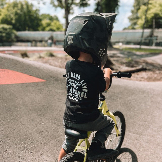 Apex Live Fast Tee